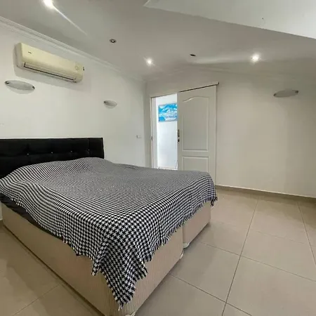 Apartment Elit 4 Villas *